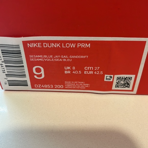 Nike Dunk Low Montreal Bagel Sesame. Men’s size 9. Brand new in box never worn! - Picture 3 of 7